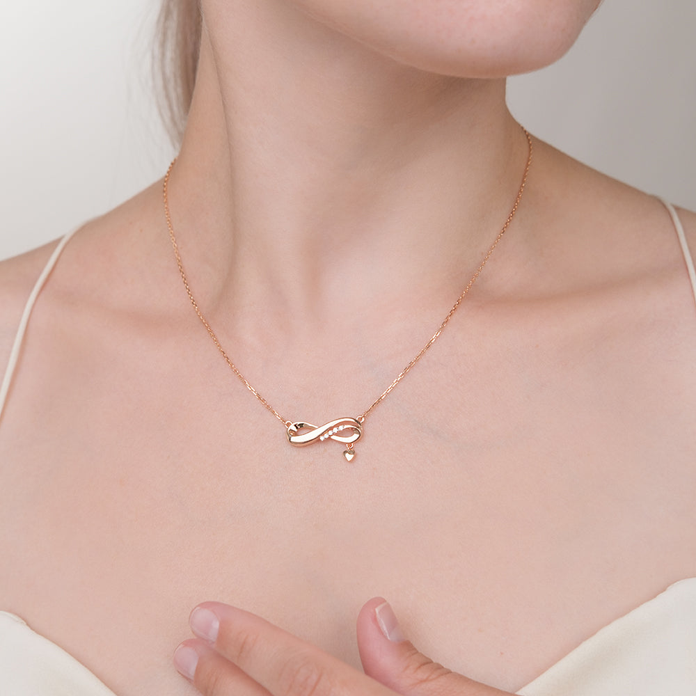 Collier - "Unendlichkeit" mit Zirkonia Bild 3
