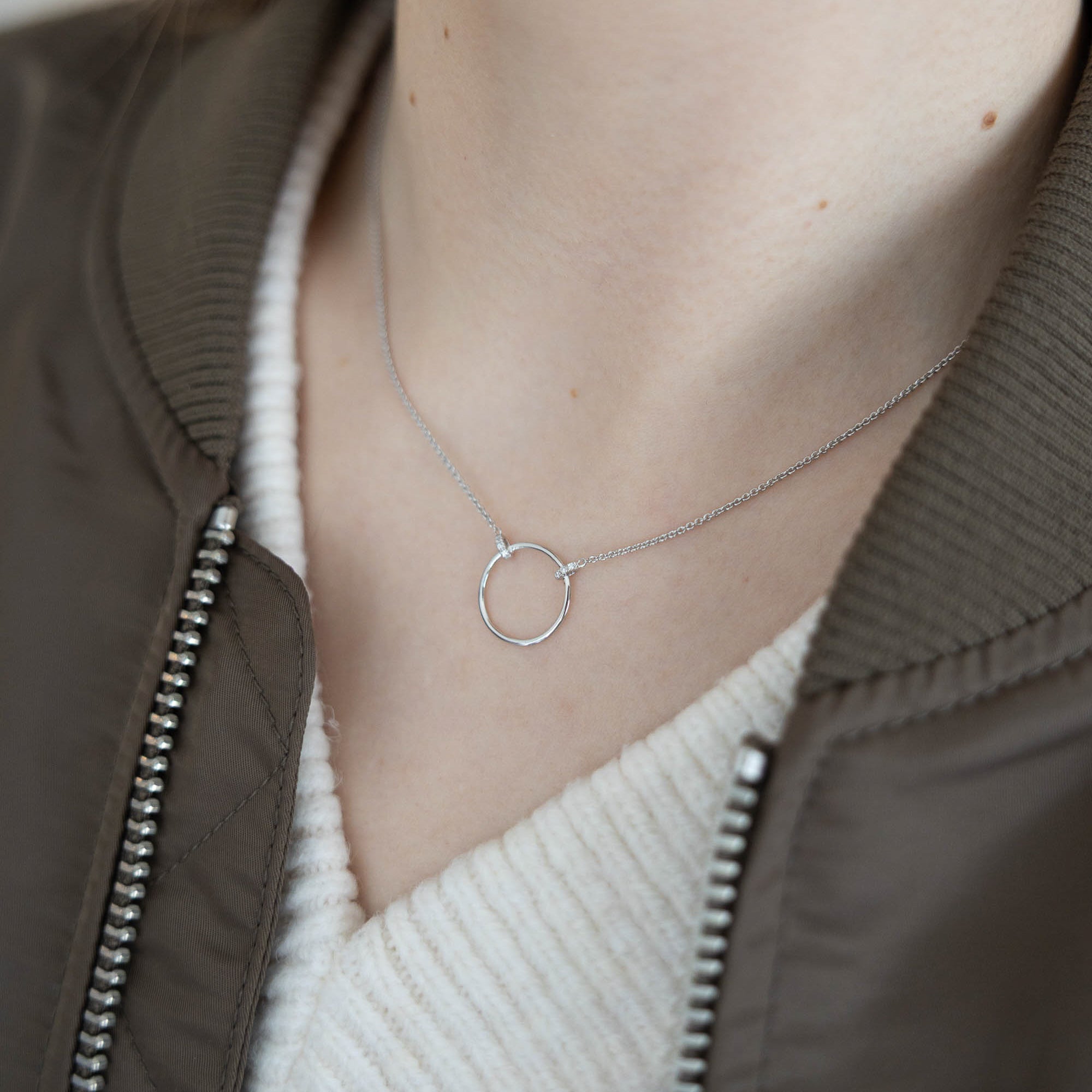 Collier mit Zirkonia Bild 2