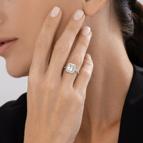 Damenring mit Prasiolith und Zirkonia Bild 3