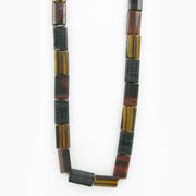 Kette aus Natursteinen Bild 1