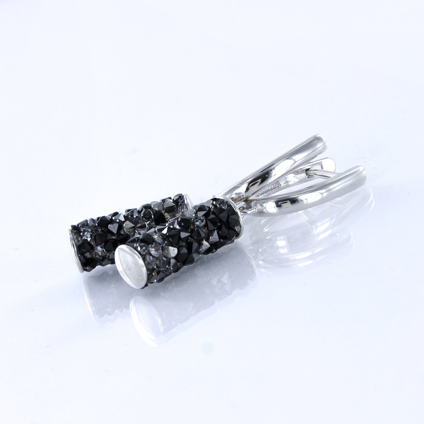 Ohrhänger mit schwarzen Kristallen Swarovski Bild 2