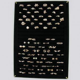 Tabletts für Ohrringe und Ringe 